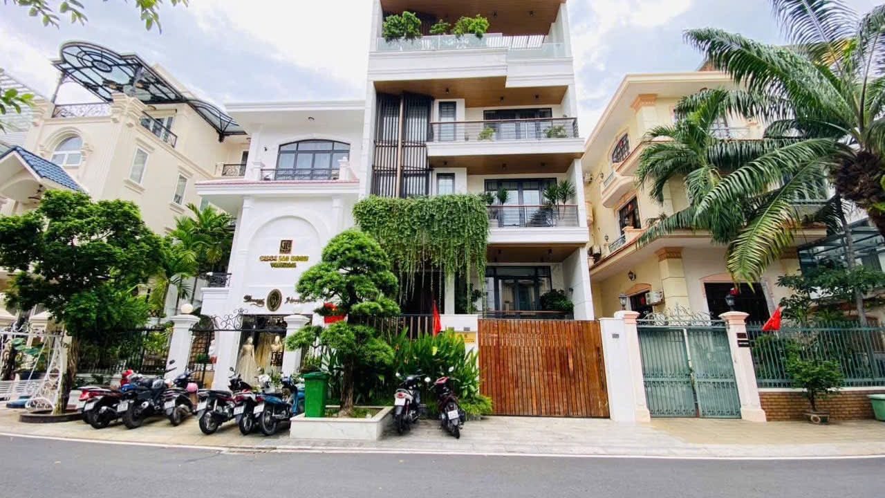Mặt tiền Biệt Thự