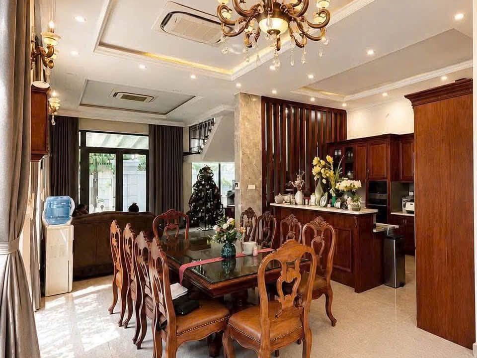 biet thu san vuon binh thanh 11